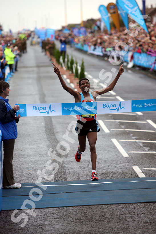 2010 BUPA Great North Run winner Gebrselassie